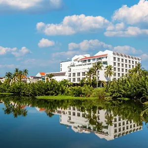 little-oasis-an-eco-friendly-hotel-spa.hotelsofhoian.com/